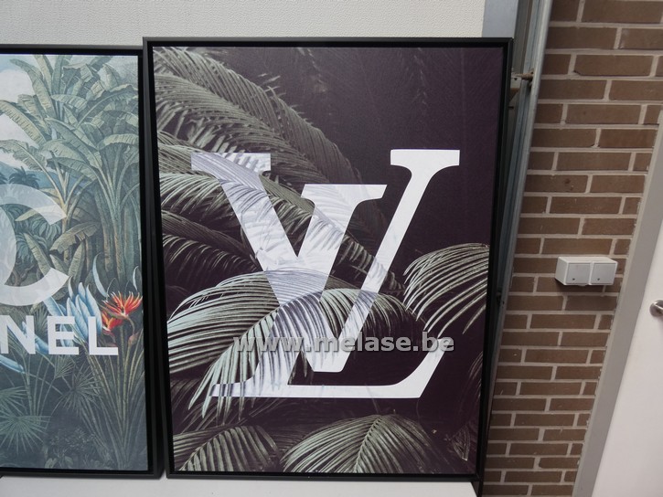 Canvas "LV"