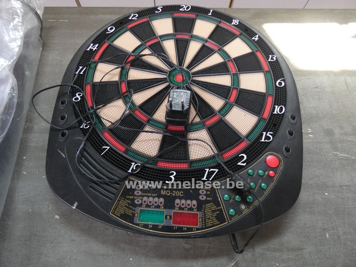 Elektronisch dartsbord "M9-20c"