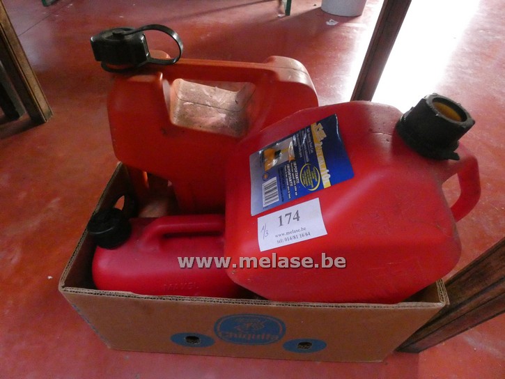 Jerrycans "rood PVC"