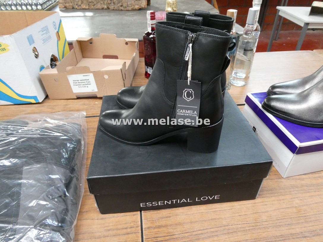 Dameslaarsjes "Carmela"