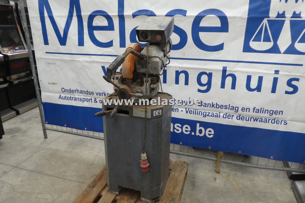 Metaal cirkelzaag "Kuvema"