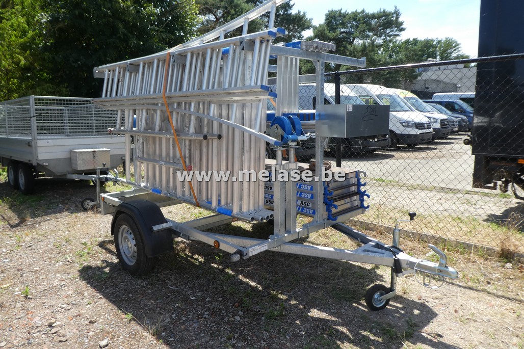 Stelling Amtrek op aanhangwagen